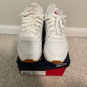 Women’s Reebok shoes